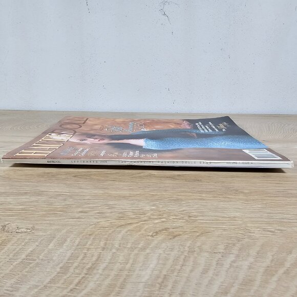 Haute Doll Magazine 5th Anniversary Tyler September 2004 Volume 1 Issue 4 VTG - Picture 5 of 8